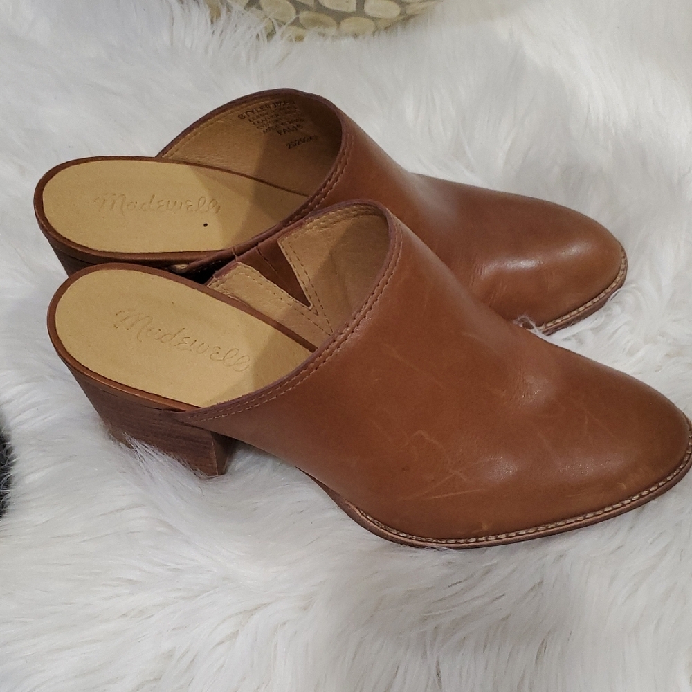 Madewell Classic Brown Leather  Slip-On Loafers - Picture 10 of 13